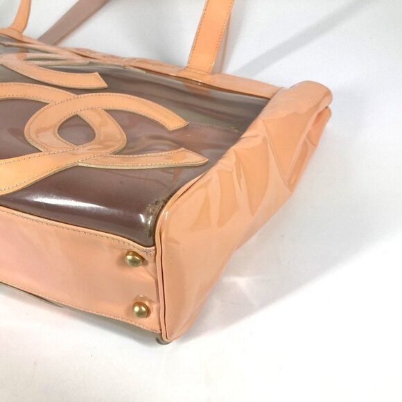 CHANEL Pink Shoulder Bag - Picture 10 of 16